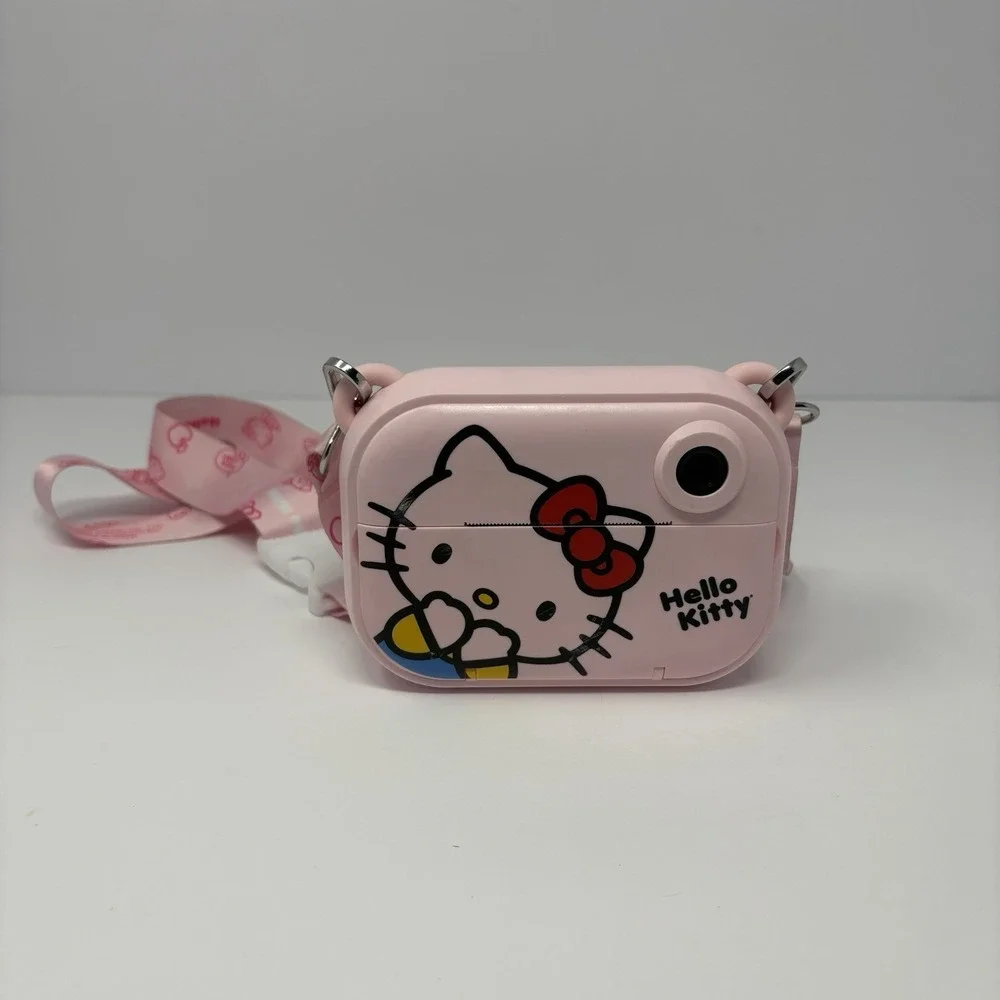 Kidamento Hello Kitty Kids Digital Camera Photo & Video Pink w/ 32GB SD Card